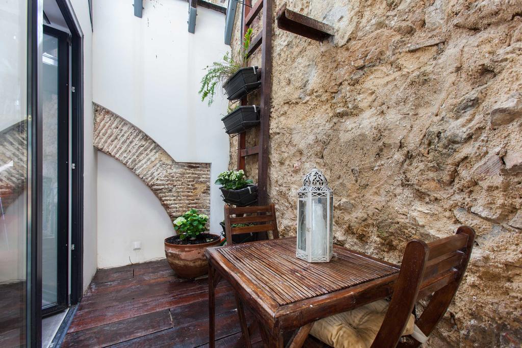The Old Stables Chiado Apartments Lissabon Exterior foto