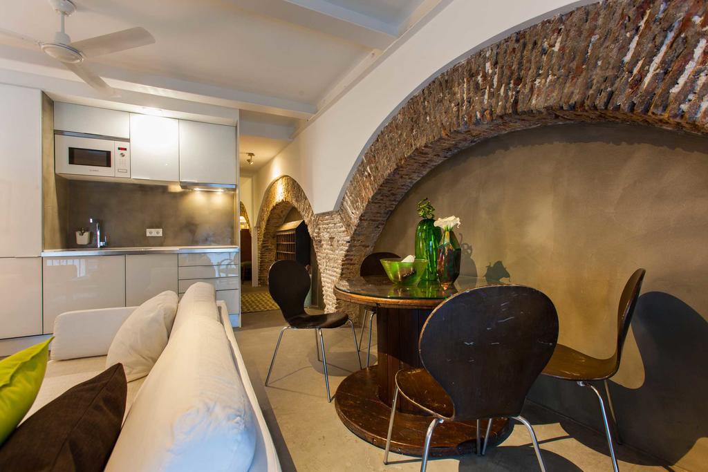 The Old Stables Chiado Apartments Lissabon Zimmer foto